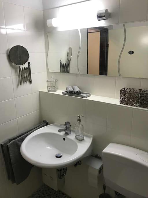 Charmantes 1Zi Apartment Im Herzen Von Braunschweig Mit Balkon Ngoại thất bức ảnh